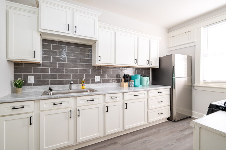 60 N Willett St, Memphis, TN à vendre - Photo intérieure - Image 3 de 55