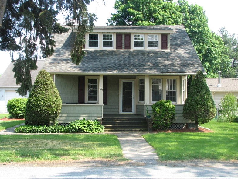 204 Homestead Ave, Maybrook, NY for sale - Primary Photo - Image 1 of 1