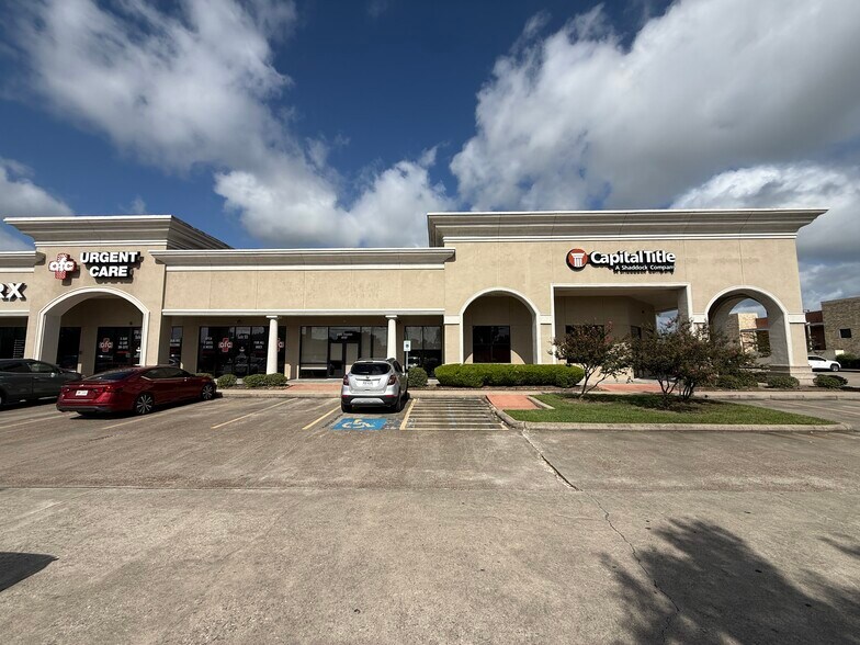 3195 Dowlen Rd, Beaumont, TX à louer - Photo du bâtiment - Image 3 de 21