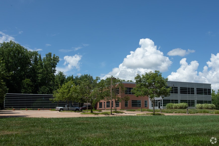 1204 Technology Dr, Aberdeen, MD for sale - Building Photo - Image 2 of 6