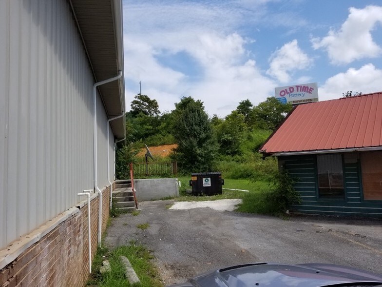 2560 Winfield Dunn Pky, Kodak, TN à louer - Autre - Image 3 de 7