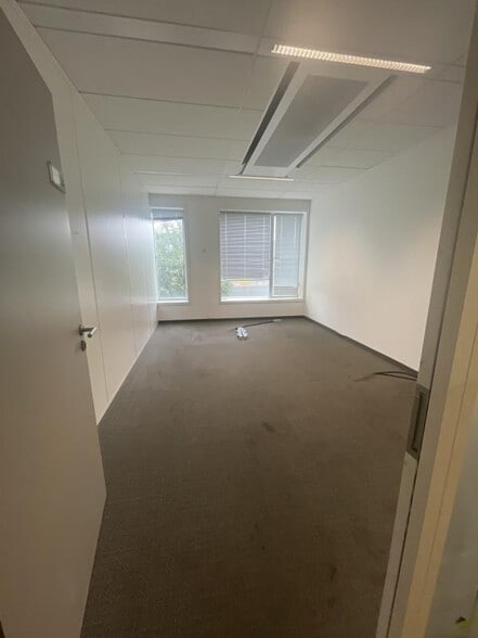 Bureau dans Nanterre à louer - Photo intérieure - Image 1 de 21