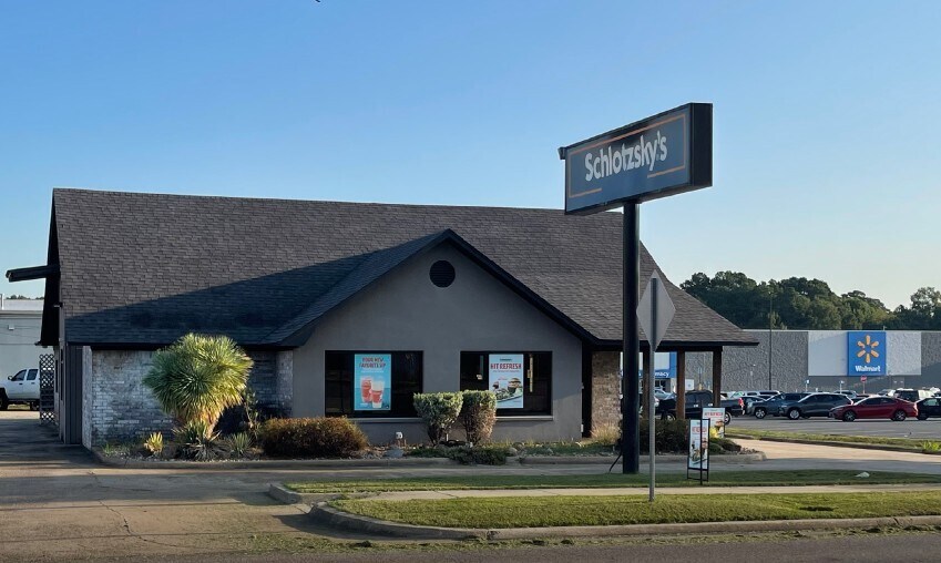129 Arkansas Blvd, Texarkana, AR à louer - Photo du bâtiment - Image 2 de 2