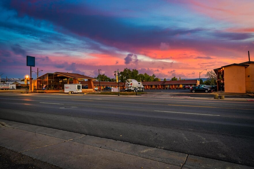 260 W Main St, Vernal, UT for sale - Building Photo - Image 3 of 96
