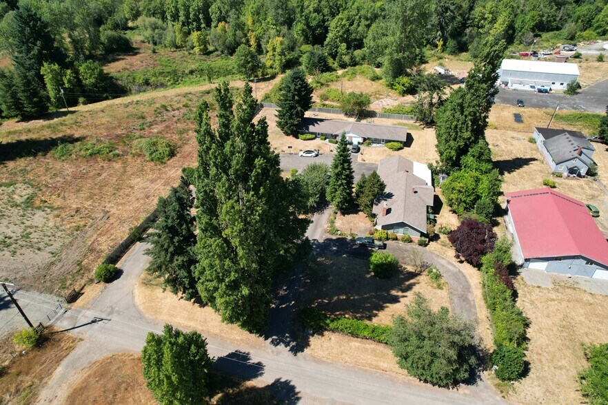 125 Sawall Ave W, Centralia, WA à vendre - Photo principale - Image 2 de 8