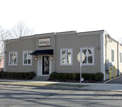 Red Bank Westside Portfolio - 1.14 Acres portefeuille de 6 propriétés à vendre sur LoopNet.ca - Photo du bâtiment - Image 2 de 9