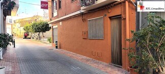 Plus de détails pour Multi-résidentiel à vendre