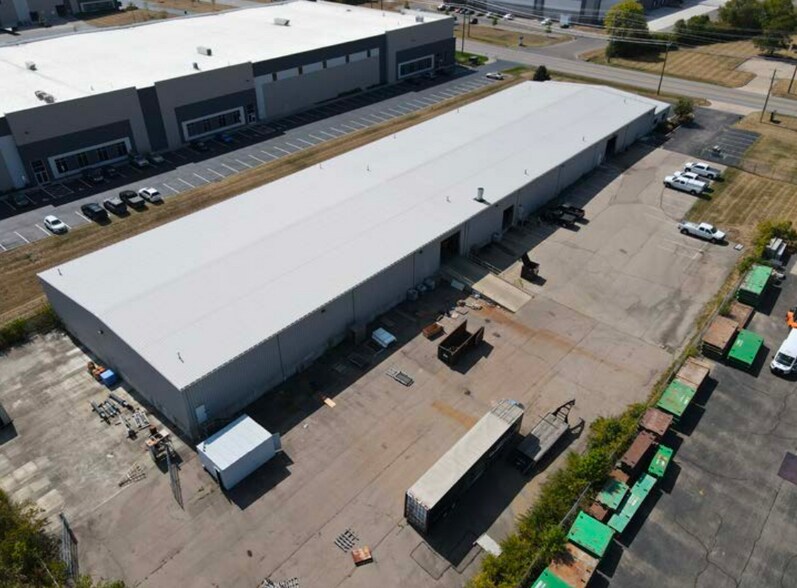 8490 Seward Rd, Fairfield, OH à vendre - Photo du bâtiment - Image 2 de 10