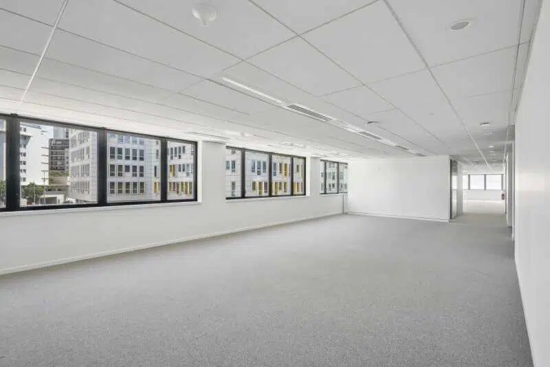 Office in Marseille for lease Interior Photo- Image 1 of 5