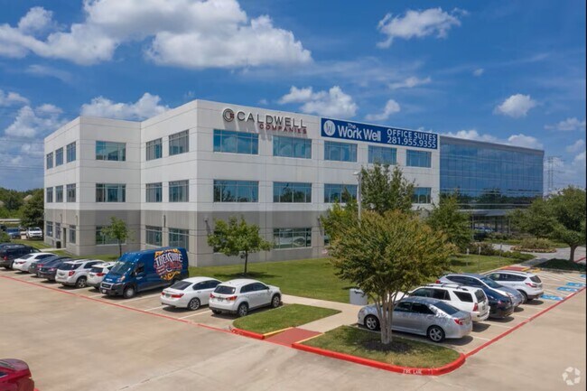 Plus de détails pour 13100 Wortham Center Dr, Houston, TX - Coworking à louer