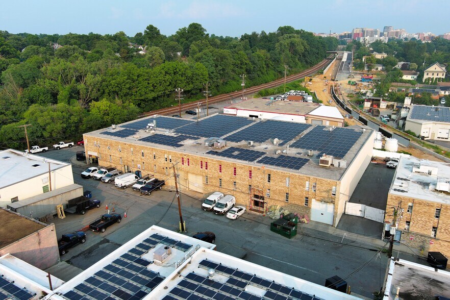 2300-2306 Perkins Pl, Silver Spring, MD for sale - Building Photo - Image 1 of 1