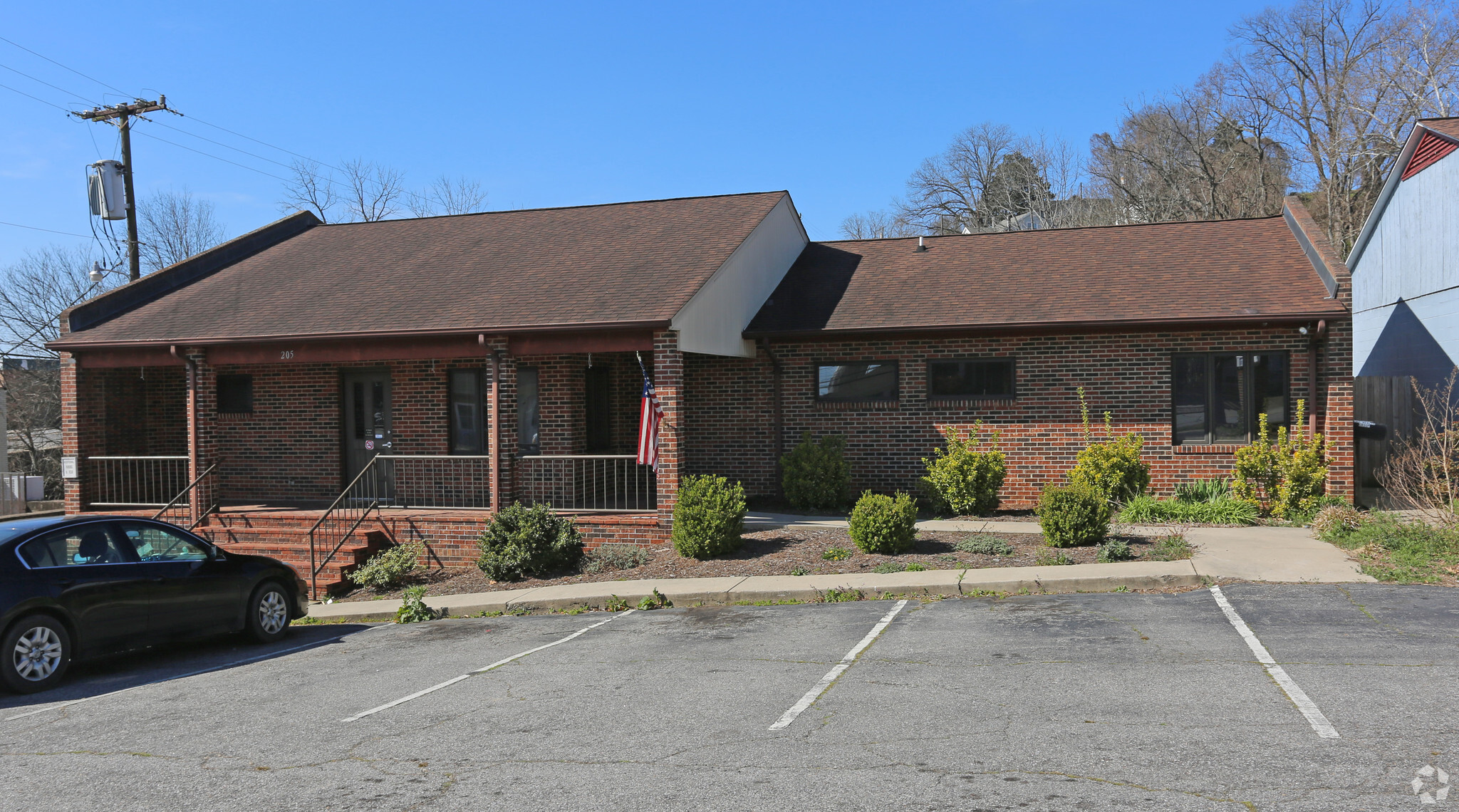 205 6th St, North Wilkesboro, NC à vendre Photo principale- Image 1 de 1