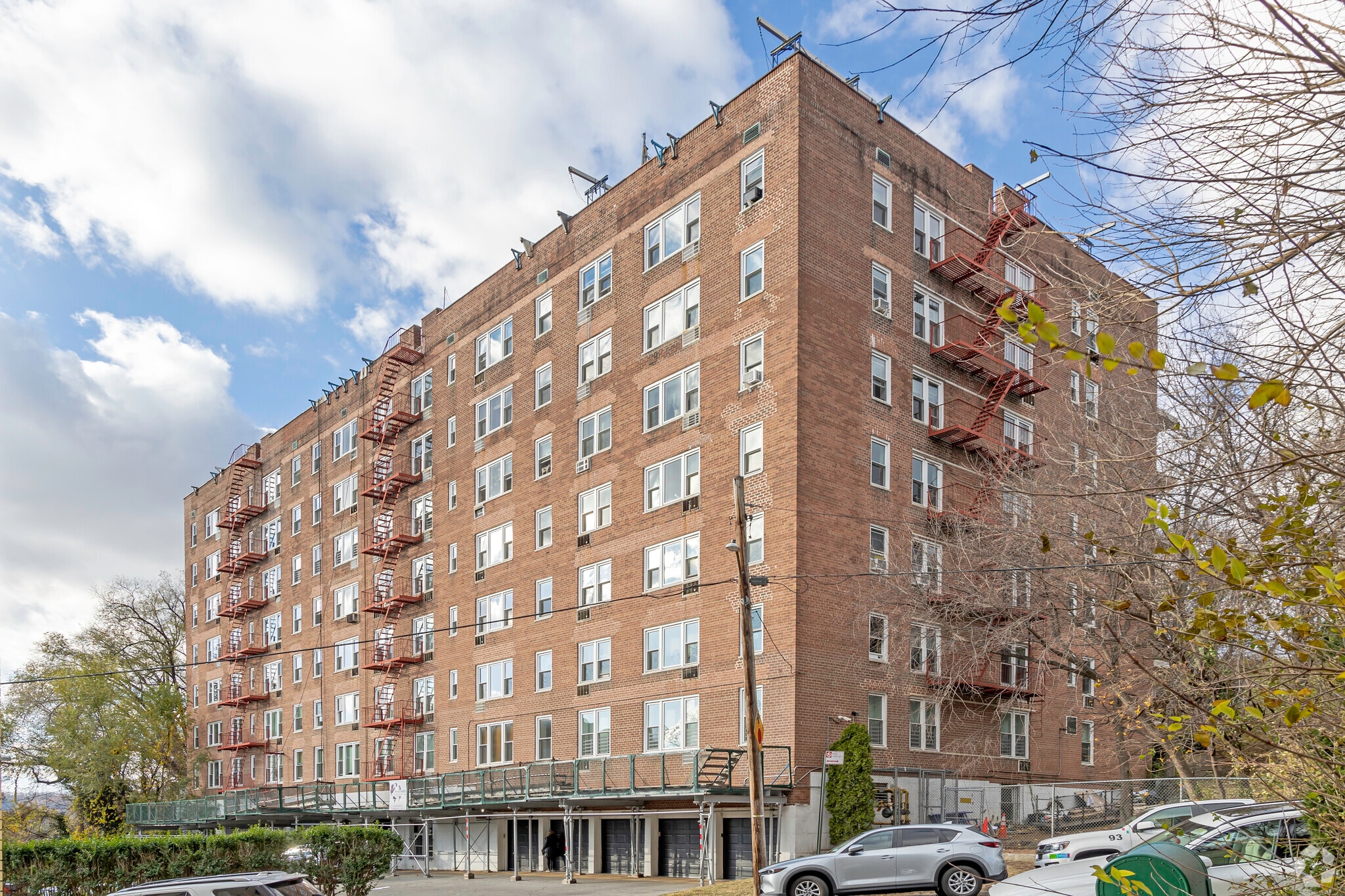 2711 Independence Ave, Bronx, NY for sale Primary Photo- Image 1 of 7