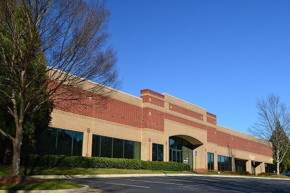 2755 Marconi Dr, Alpharetta, GA à vendre - Photo du bâtiment - Image 2 de 3