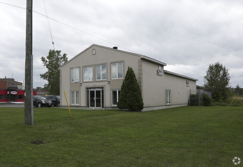 1166 Rainbow St, Ottawa, ON for sale - Building Photo - Image 2 of 2