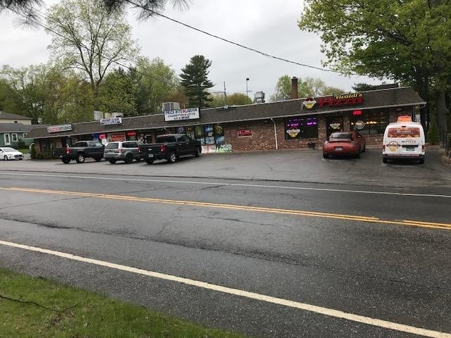 912 Terryville Ave, Bristol, CT for sale - Primary Photo - Image 1 of 10