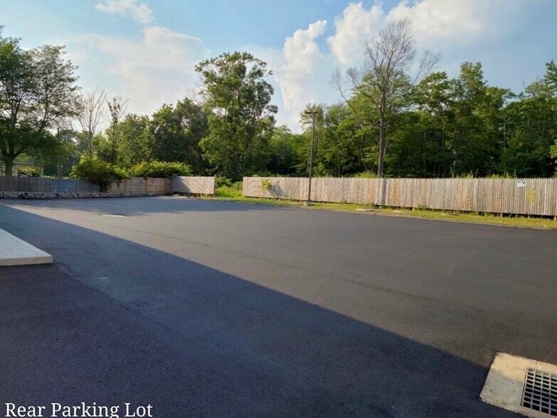 26 Union City Rd, Prospect, CT à louer - Photo du bâtiment - Image 3 de 6