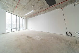 124-28 Queens Blvd, Kew Gardens, NY à louer Photo du bâtiment- Image 1 de 5