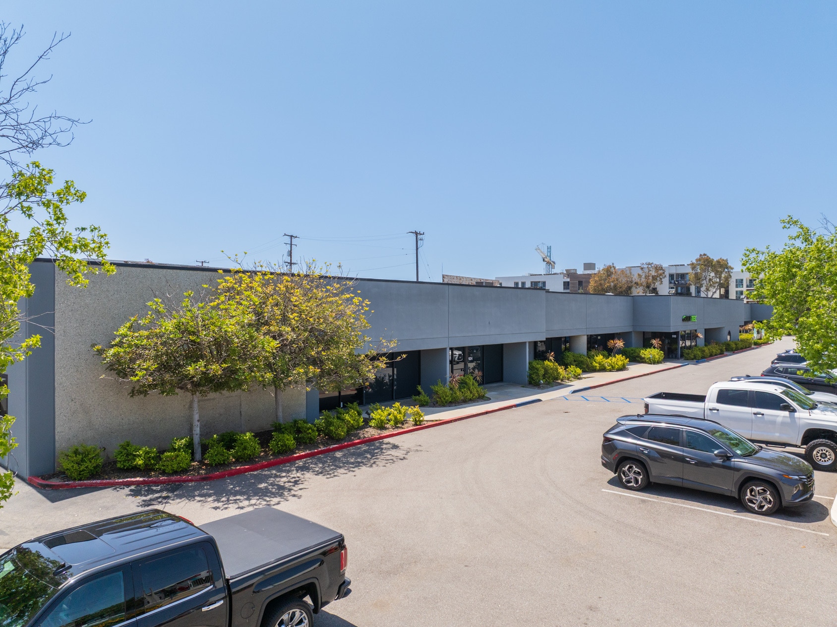 902-926 Colorado Ave, Santa Monica, CA for lease Building Photo- Image 1 of 12