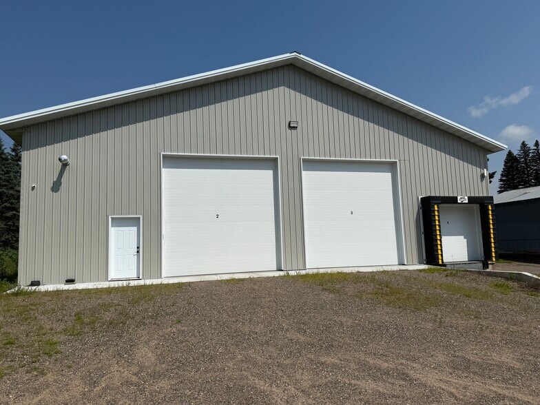 15615 Highway 27, Little Falls, MN à louer - Photo du bâtiment - Image 2 de 38