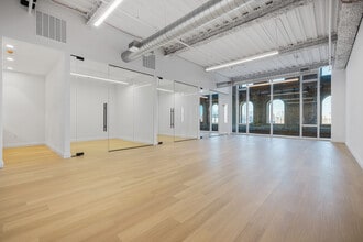 300 Kent Ave, Brooklyn, NY for lease Interior Photo- Image 2 of 8