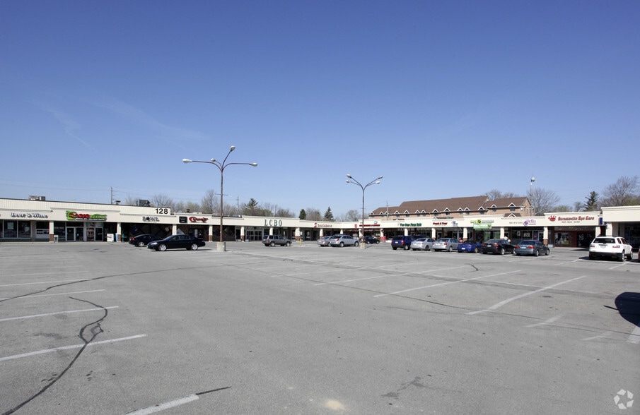 128 Queen St S, Mississauga, ON for sale - Building Photo - Image 1 of 1