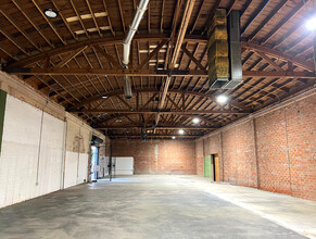 3101 S Hill St, Los Angeles, CA for lease Interior Photo- Image 1 of 7