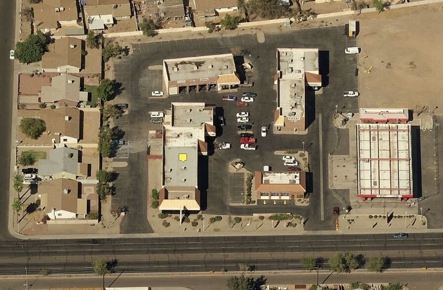 7740 W Indian School Rd, Phoenix, AZ à louer - Aérien - Image 3 de 11