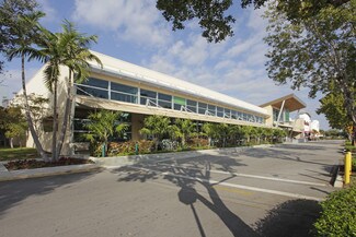 Plus de détails pour 2411-2431 N Federal Hwy, Pompano Beach, FL - Commerce de détail à louer