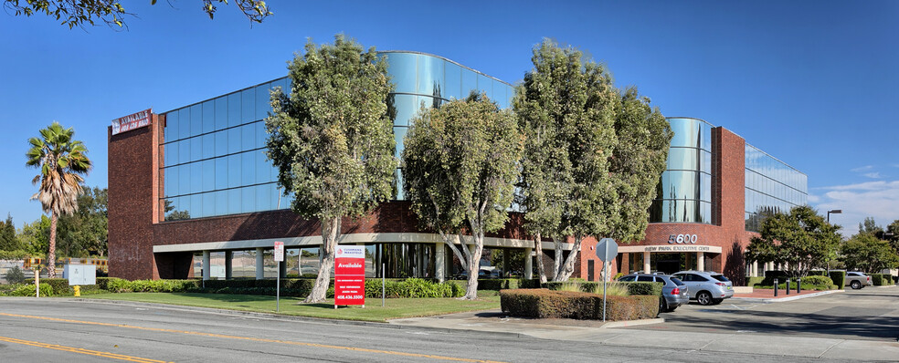 5600 Mowry School Rd, Newark, CA à louer - Photo du bâtiment - Image 1 de 7