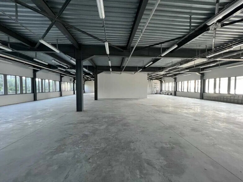 Flex dans Roissy-en-France à louer - Photo intérieure - Image 2 de 7