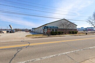 Plus de détails pour 954 Front Ave NW, Grand Rapids, MI - Local d'activités à louer