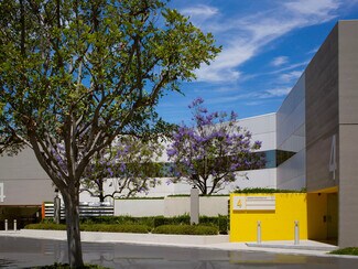 Plus de détails pour 2 Executive Cir, Irvine, CA - Bureau à louer