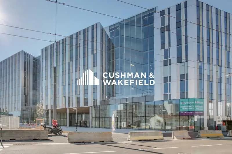 34 Rue De La Soie, Villeurbanne for lease - Building Photo - Image 2 of 19