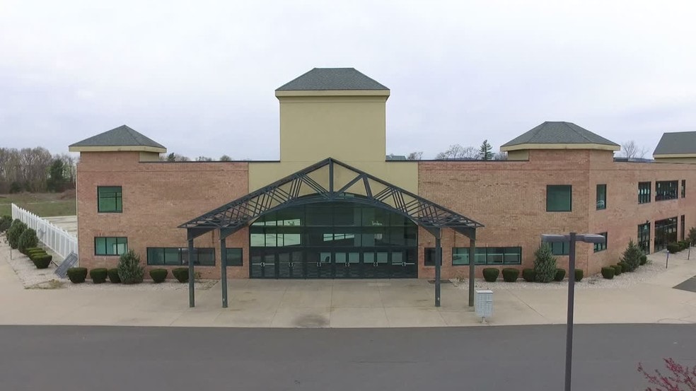 1001 Day Hill Rd, Windsor, CT for lease - Commercial Listing Video - Image 2 of 5