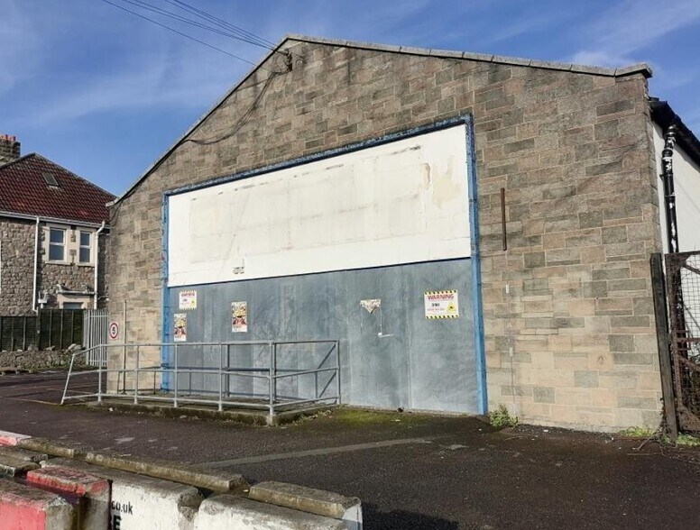 137-141 Locking Rd, Weston Super Mare à louer - Photo du bâtiment - Image 2 de 6