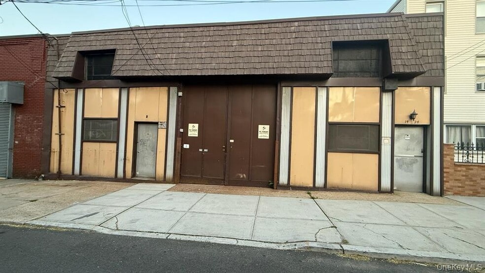 1424 118th St, College Point, NY for sale - Primary Photo - Image 1 of 1