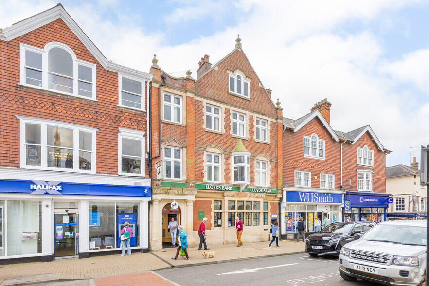 3 King St, Saffron Walden for lease - Primary Photo - Image 1 of 2