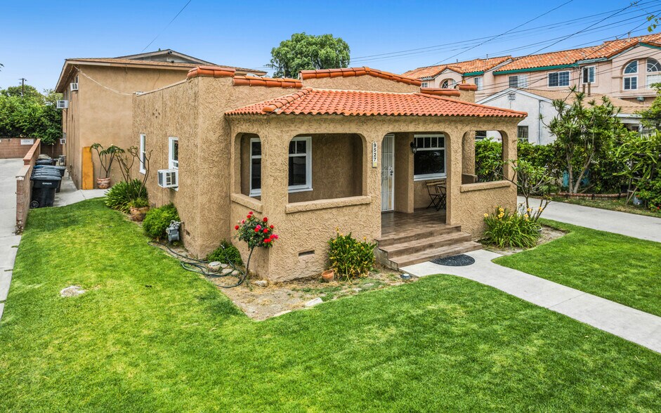 9527 Los Angeles St, Bellflower, CA à vendre - Photo du bâtiment - Image 2 de 10