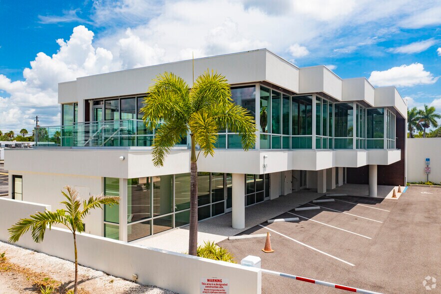 1801-1809 S Osprey Ave, Sarasota, FL à louer - Photo du bâtiment - Image 1 de 9