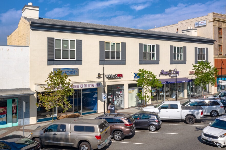 329-335 N Brand Blvd, Glendale, CA for lease - Building Photo - Image 2 of 4