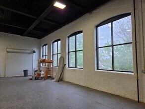725 Main St, Middletown, CT for lease Interior Photo- Image 2 of 2