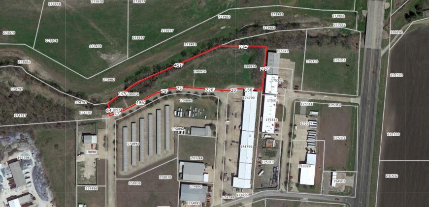 310 Industrial dr, Waxahachie, TX à vendre - Photo du bâtiment - Image 2 de 3