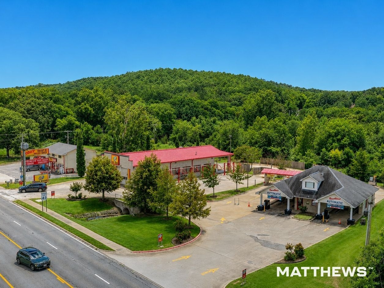 14021 Cantrell Rd, Little Rock, AR for sale Primary Photo- Image 1 of 4