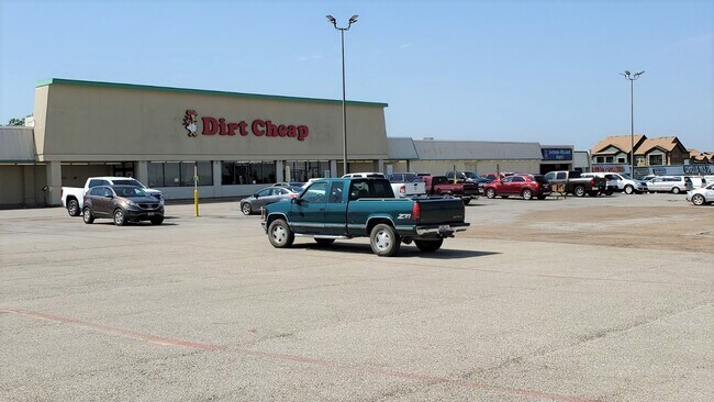 Plus de détails pour 1203-1603 W Ennis Ave, Ennis, TX - Commerce de détail, Industriel à louer