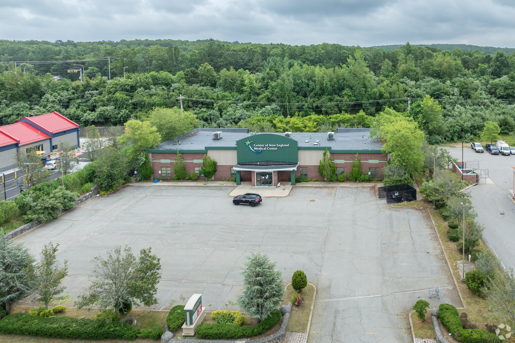 775 Centre Of New England Blvd, West Greenwich, RI for lease Primary Photo- Image 1 of 7