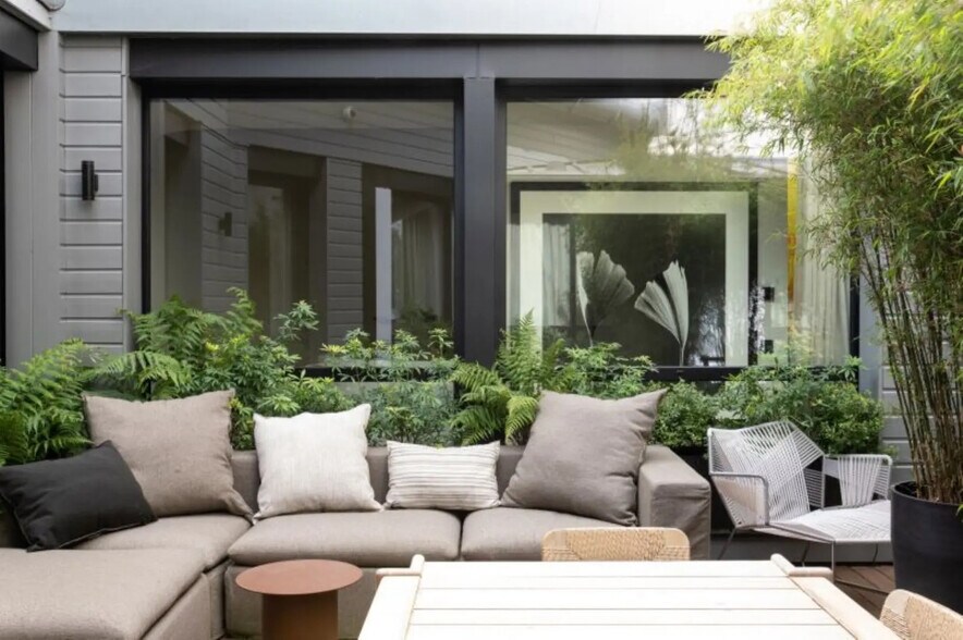 141 Rue De Rennes, Paris à louer - Photo du bâtiment - Image 2 de 9