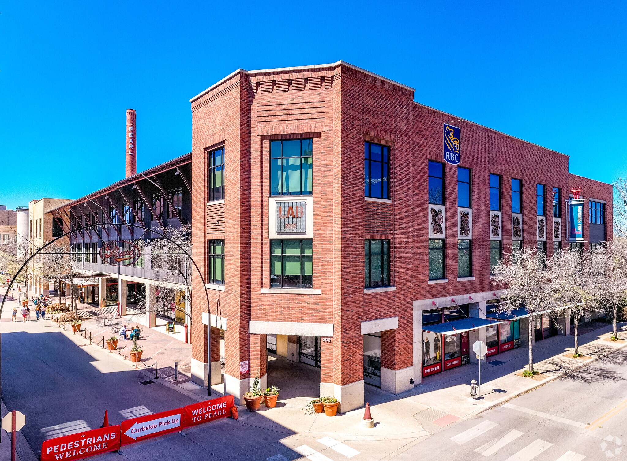 303 Pearl Pky, San Antonio, TX à louer Photo principale- Image 1 de 4