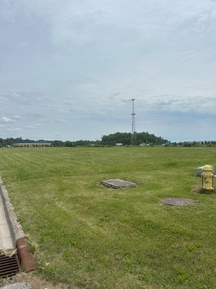 566 Pit Rd, Brownsburg, IN à vendre - Aérien - Image 1 de 4