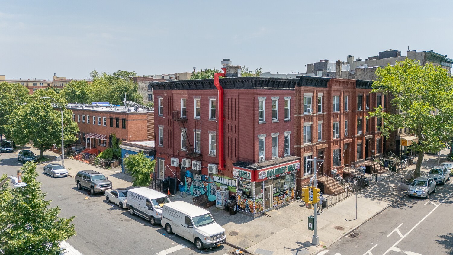 209 Lewis Ave, Brooklyn, NY à vendre Photo principale- Image 1 de 20